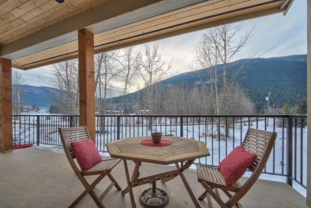 Peaks Bed And Breakfast Sun Peaks Exterior photo